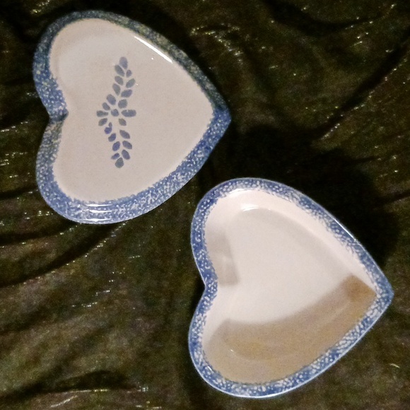 Heart Porcelain Gift or Trinket Box - Picture 3 of 7